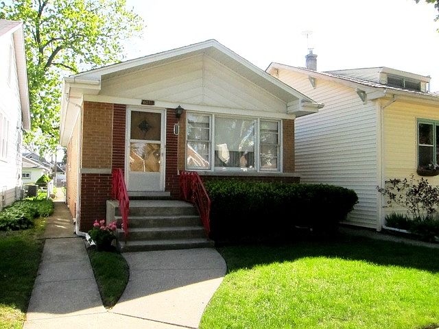 1st image of 6016 N Newburg Ave