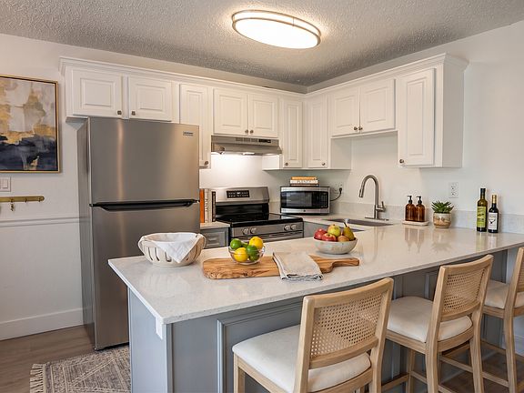 4th image of 5215 Westshore Blvd #9