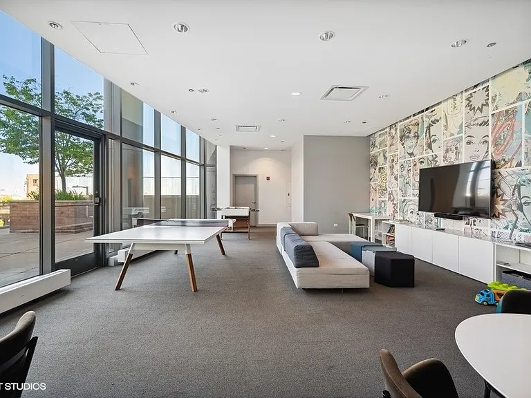 450 E Waterside Dr #1808 — Photo 30