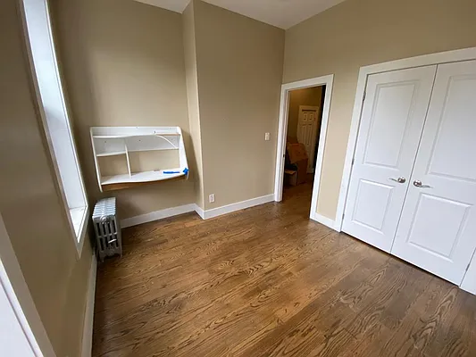 Rented by ERNY LLC | media 10