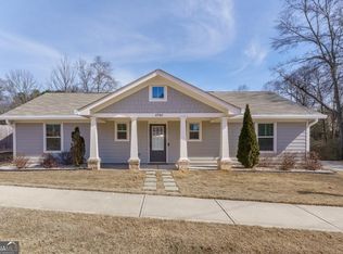 4780 Cantrell Rd, Flowery Branch, GA 30542