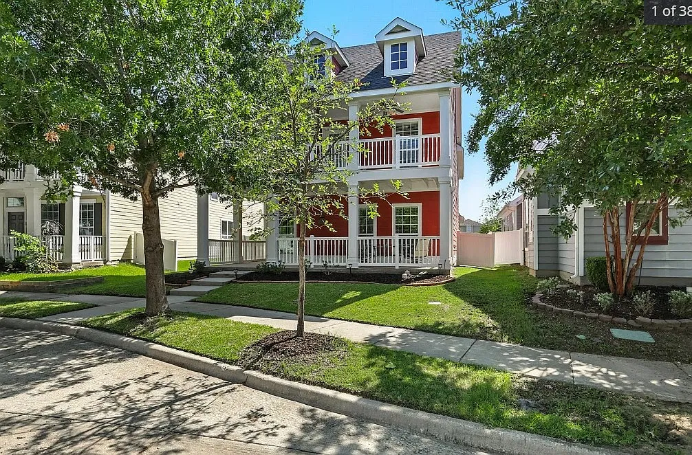 3 bed, 2141 sqft, $2,495 — Photo 1