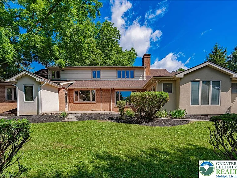 3608 S Highland St — Photo 87