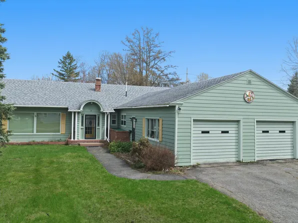 19 Macarthur Avenue, Caribou, ME 04736