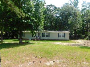 1445 Holiday Estates Rd, Tignall, GA 30668