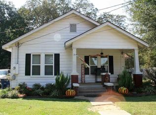 307 N Hickory St, Beebe, AR 72012