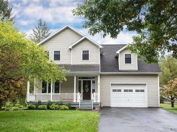 7 Van Buren Pl, Ellicottville, NY 14731