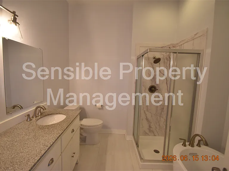9304 Heritage Oak Ct — Photo 26