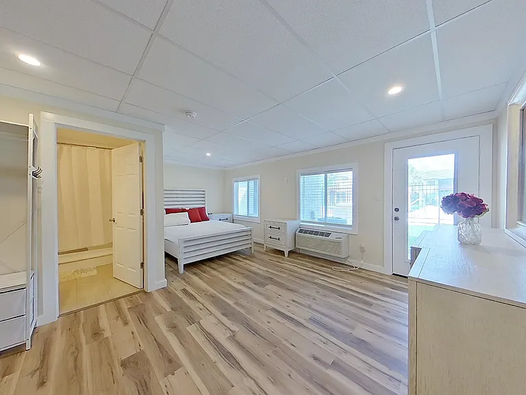 1345 Airport Dr #H20 — Photo 7