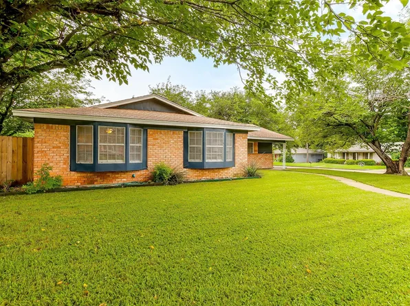 1400 Hummingbird Dr, Hillsboro, TX 76645