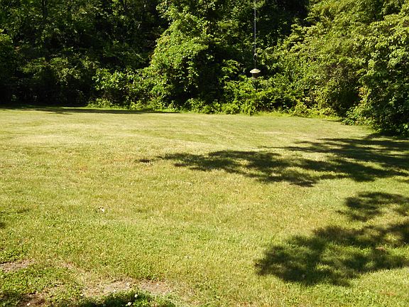 2nd image of 1501 Brookville Ln