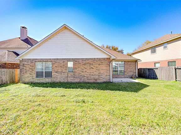 5th image of 22514 Jutewood Ln