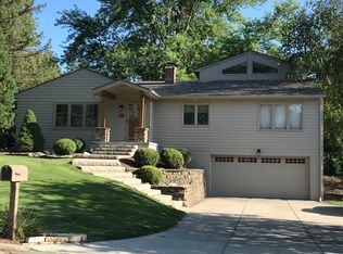 9323 Walnut St, Omaha, NE 68124