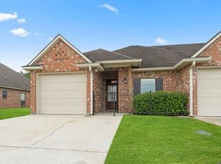 11362 Palmetto Lake Ave, Denham Springs, LA 70726
