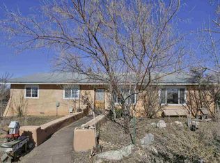 313 Este Es Rd, Ranchos De Taos, NM 87557