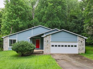 9221 Rainbow Forest Dr, Charlotte, NC 28277