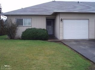 512 11th St SE, Puyallup, WA 98372