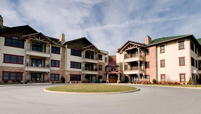 1st image of 5418 The Peaks Dr