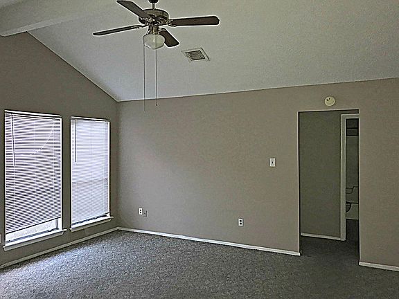 4th image of 6339 Northway Dr