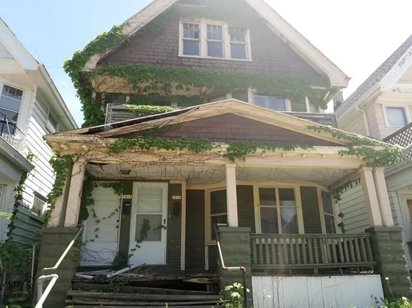 2416 N 39 STREET #2418, Milwaukee, WI 53210