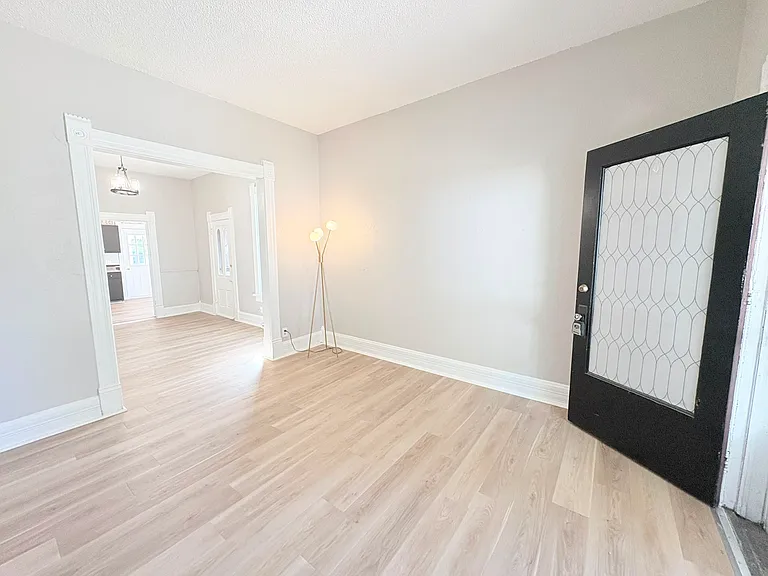622 Church St — Photo 6