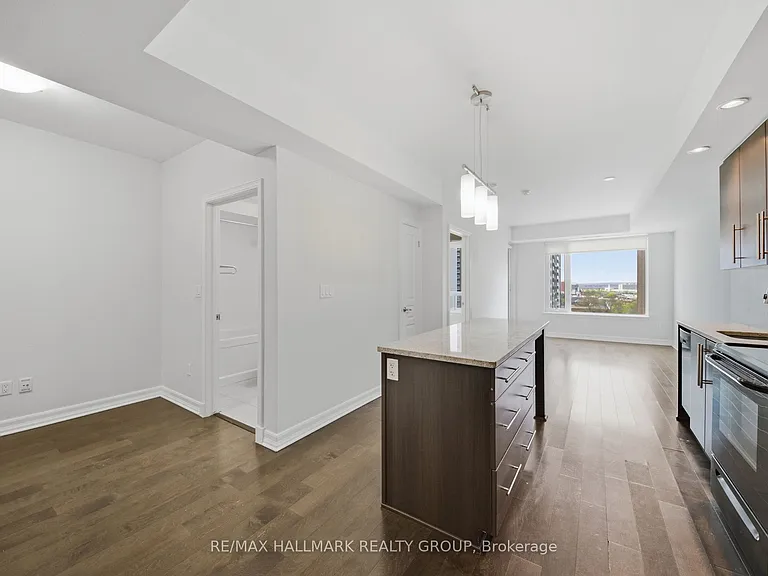 238 Besserer St #807 — Photo 8
