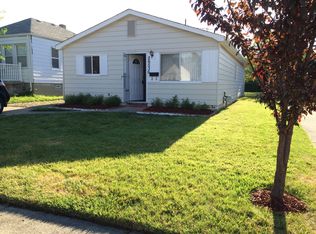 26536 Brettonwoods St, Madison Heights, MI 48071
