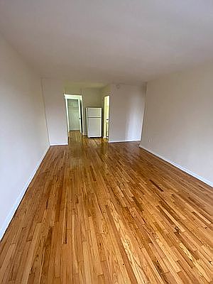 2nd image of 8610 Elmhurst Ave #2A