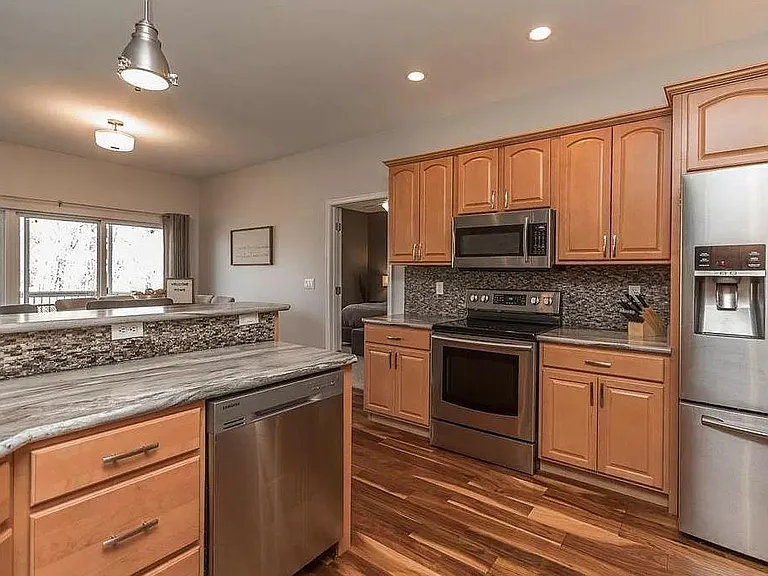 1020 Capri Dr NE — Photo 23
