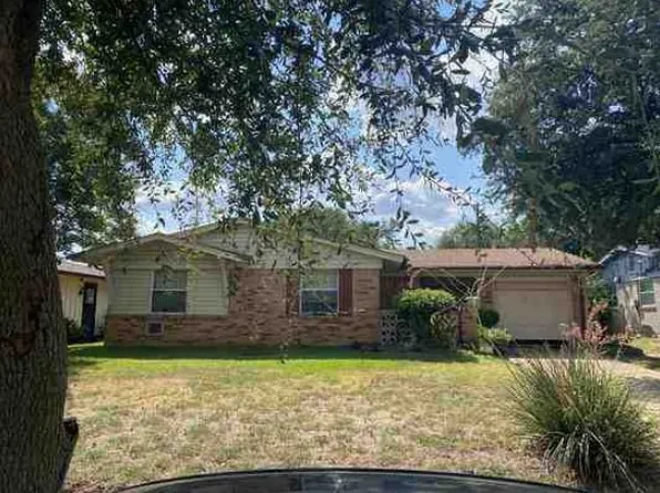 3617 Pleasant Run Rd, Irving, TX 75062