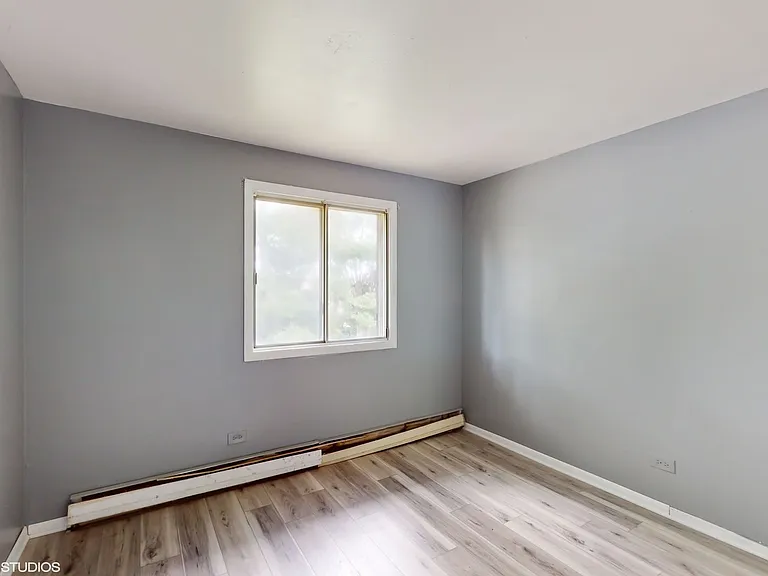 8111 Waterbury Ct — Photo 49