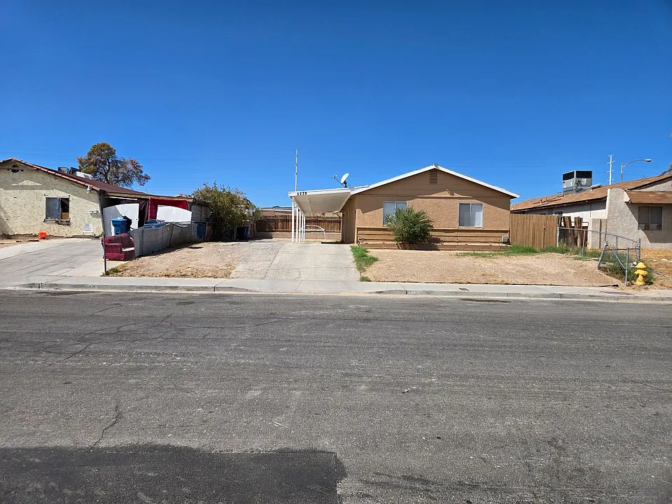 5239 Erin Cir