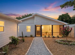 3301 Crystal Lake Dr, Chipley, FL 32428