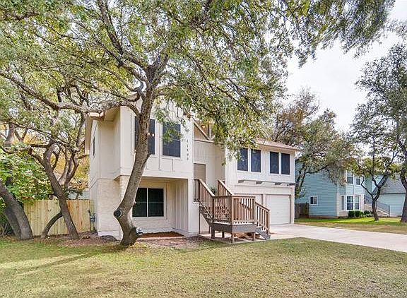 3rd image of 11505 Sweetwater Trl