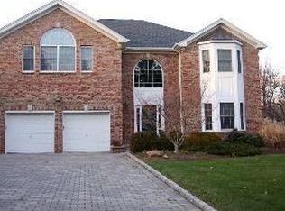 435 White Oak Ridge Rd, Short Hills, NJ 07078