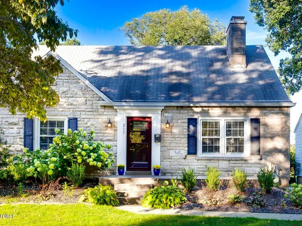 217 S Sherrin Ave, Saint Matthews, KY 40207