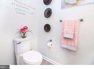 7 Patricks Mill Ct, Sicklerville, NJ 08081