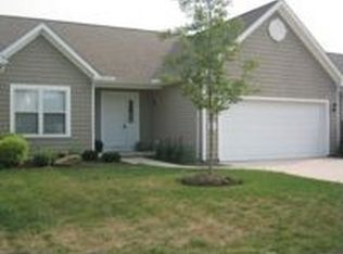 885 Stonewater Dr, Kent, OH 44240