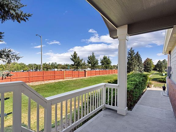 3rd image of 1108 Belleview Dr