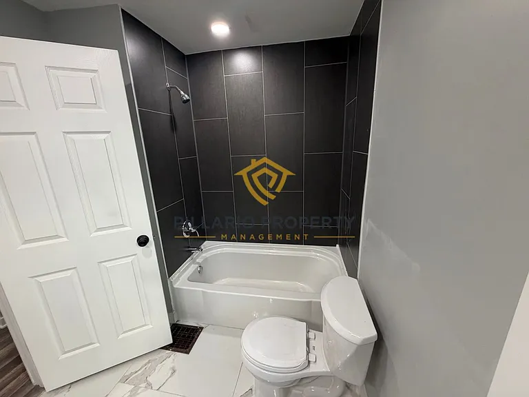 3906 Hoyt Ave — Photo 6