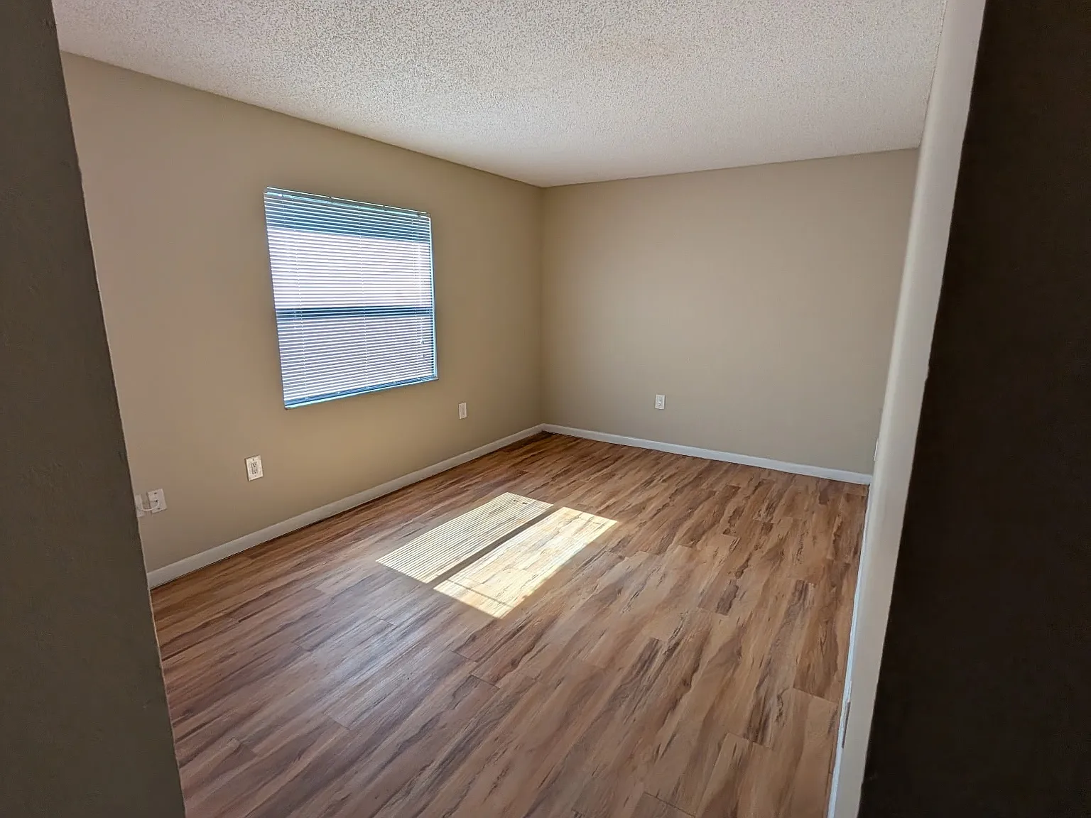 San Christopher Apartments — Photo 3