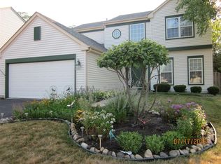643 Anderson Dr, Lake In The Hills, IL 60156