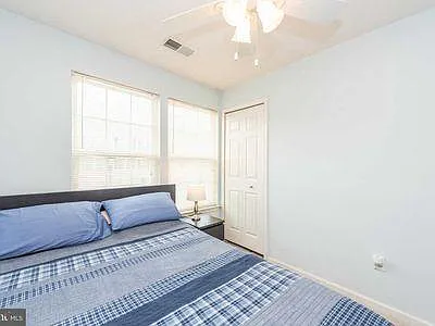7058 Oak Grove Way — Photo 34