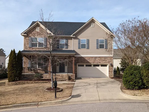 525 Willow Thicket Ct, Cary, NC 27519