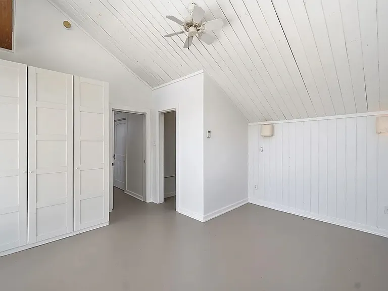 1036 La Cienega Rd — Photo 13