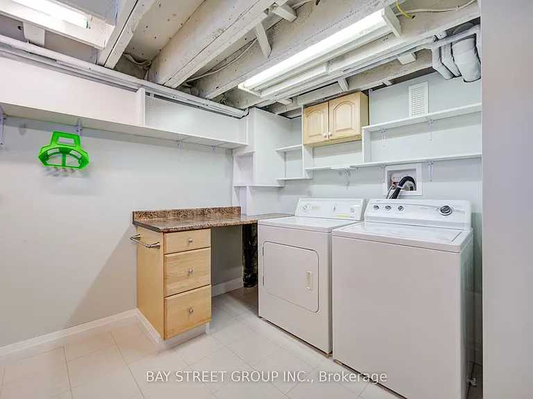 95 Hopedale Ave — Photo 35