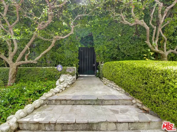 1327 N Hayworth Ave, West Hollywood, CA 90046