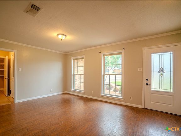 4th image of 3406 Chaparral Dr