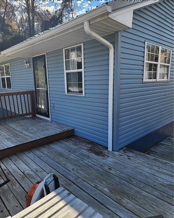 1st image of 862 Hanna Dr