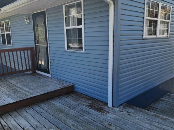 862 Hanna Dr, Charleston, WV 25387